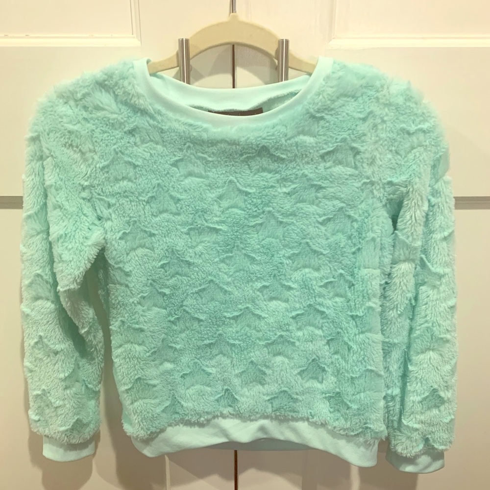 Derek Heart Girls super soft long sleeve  shirt